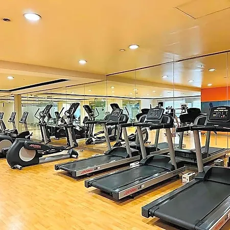 Serenity Haven Studio In Mckinley Hill Bgc